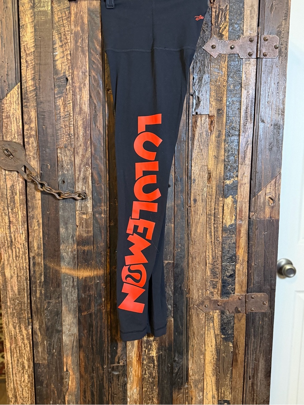 Disney x lululemon Align High Rise Leggings 25” Size 0 Black Red Minnie Mouse